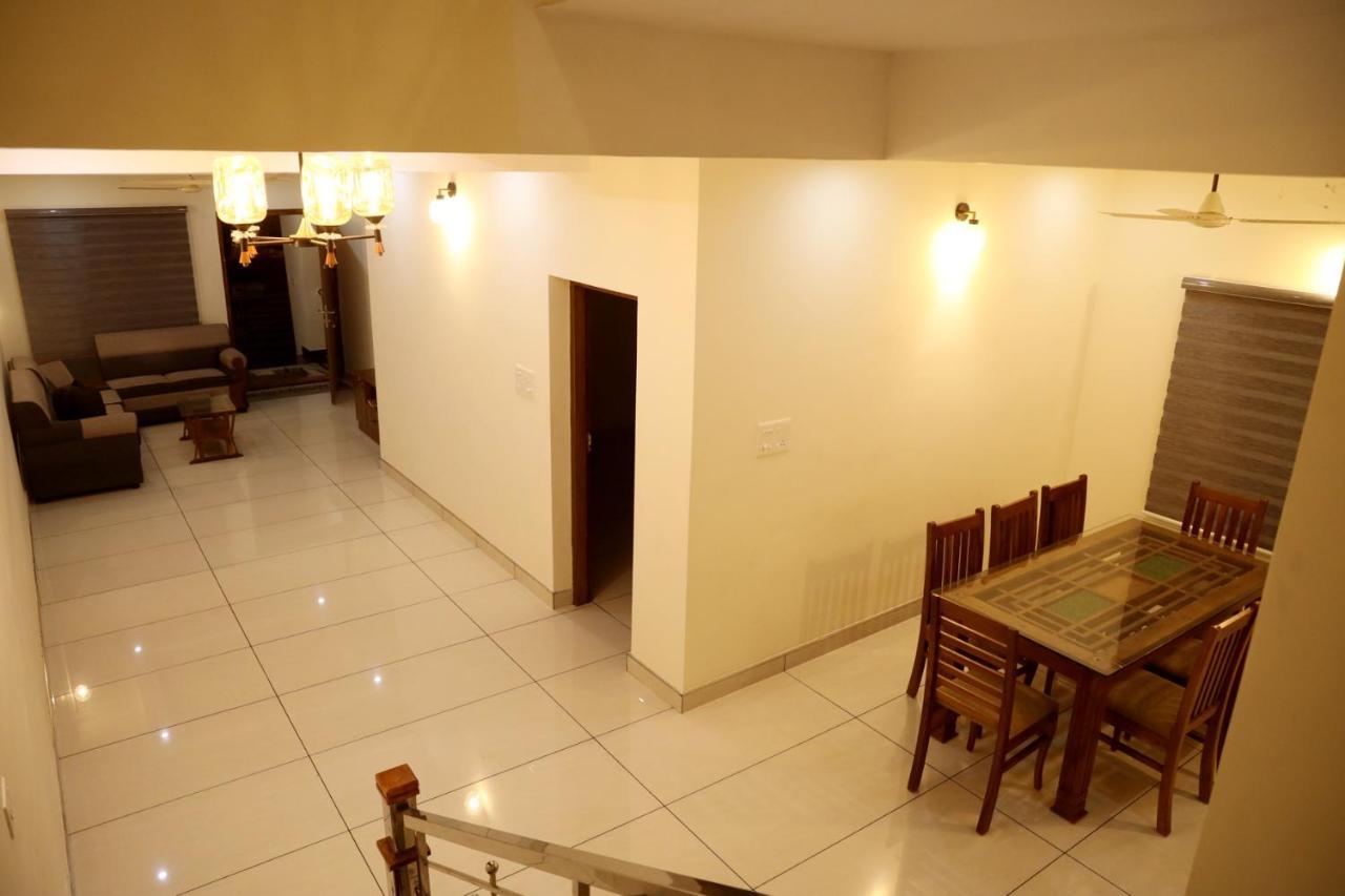 Clover Home Tiruvalla Kültér fotó