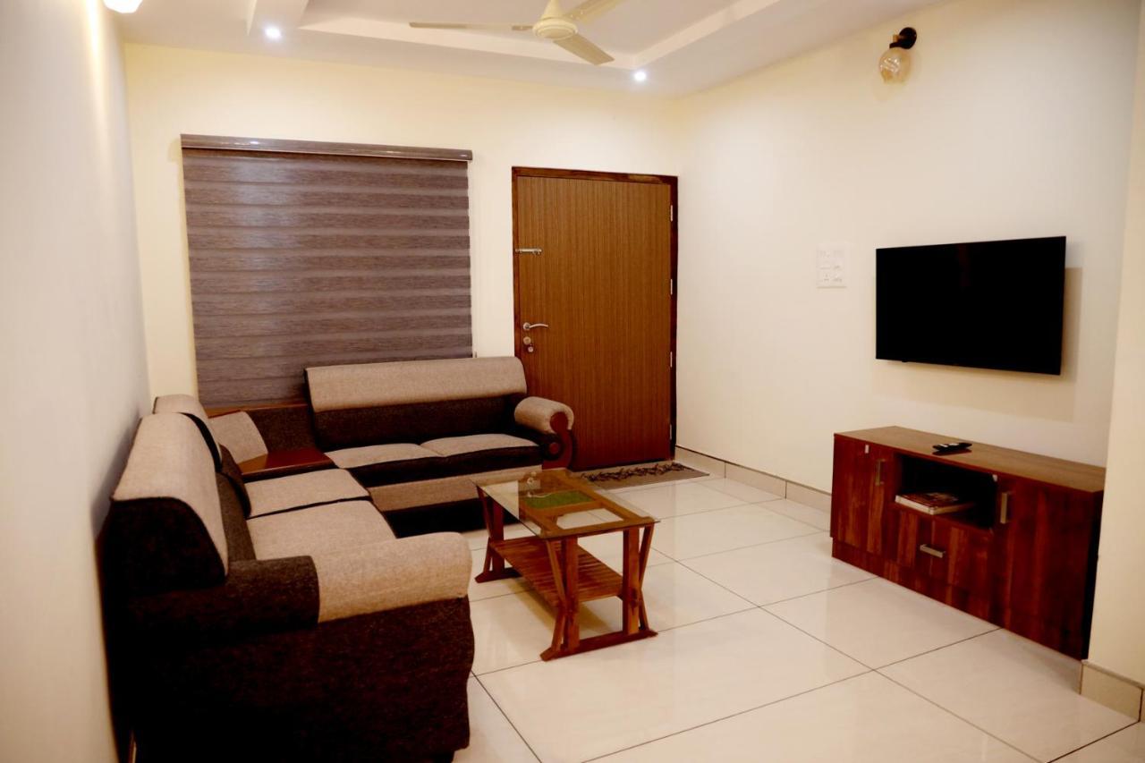 Clover Home Tiruvalla Kültér fotó